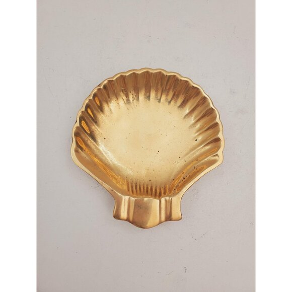 Vintage 1950s / BRASS SOAP DISH / Solid Brass Soap Holder Soap Dispenser Vintage - Picture 1 of 10